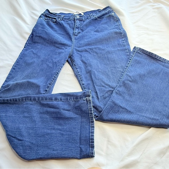 Lee Denim - Lee Platinum Label Women's Size 18 Boot Cut Jeans w/Comfort Waistband VGUC